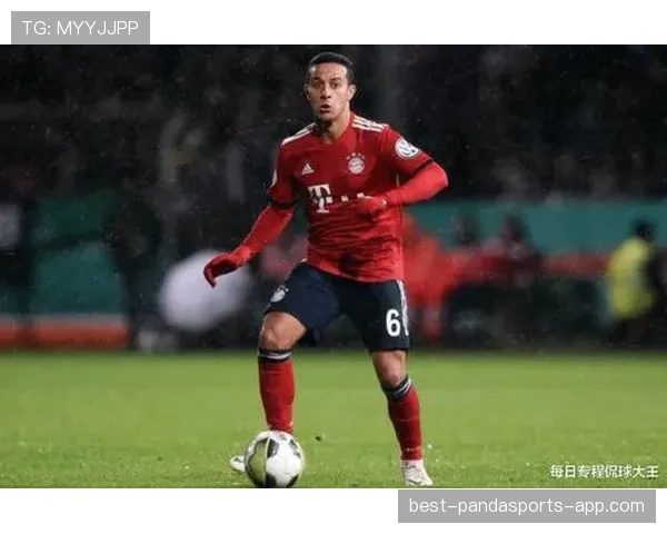 佩德里与蒂亚戈的组织能力对比：节奏掌控机制与中场角色差异